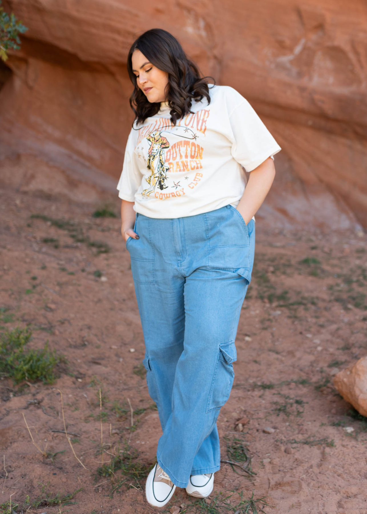 Plus size denim pants with pockets