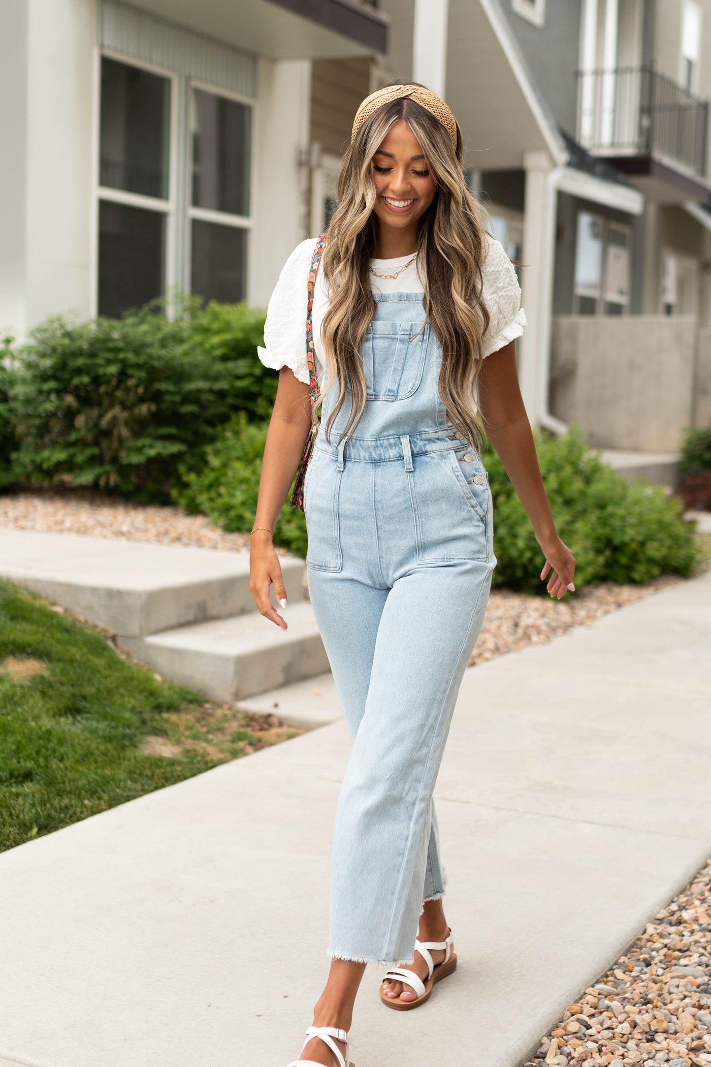 Light overalls with frayed hem