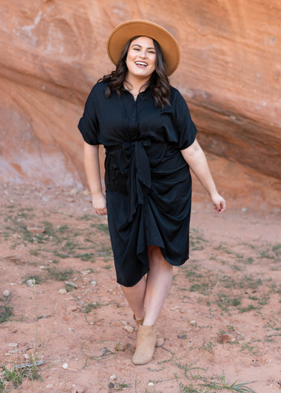 Plus size black dress with short sleeves