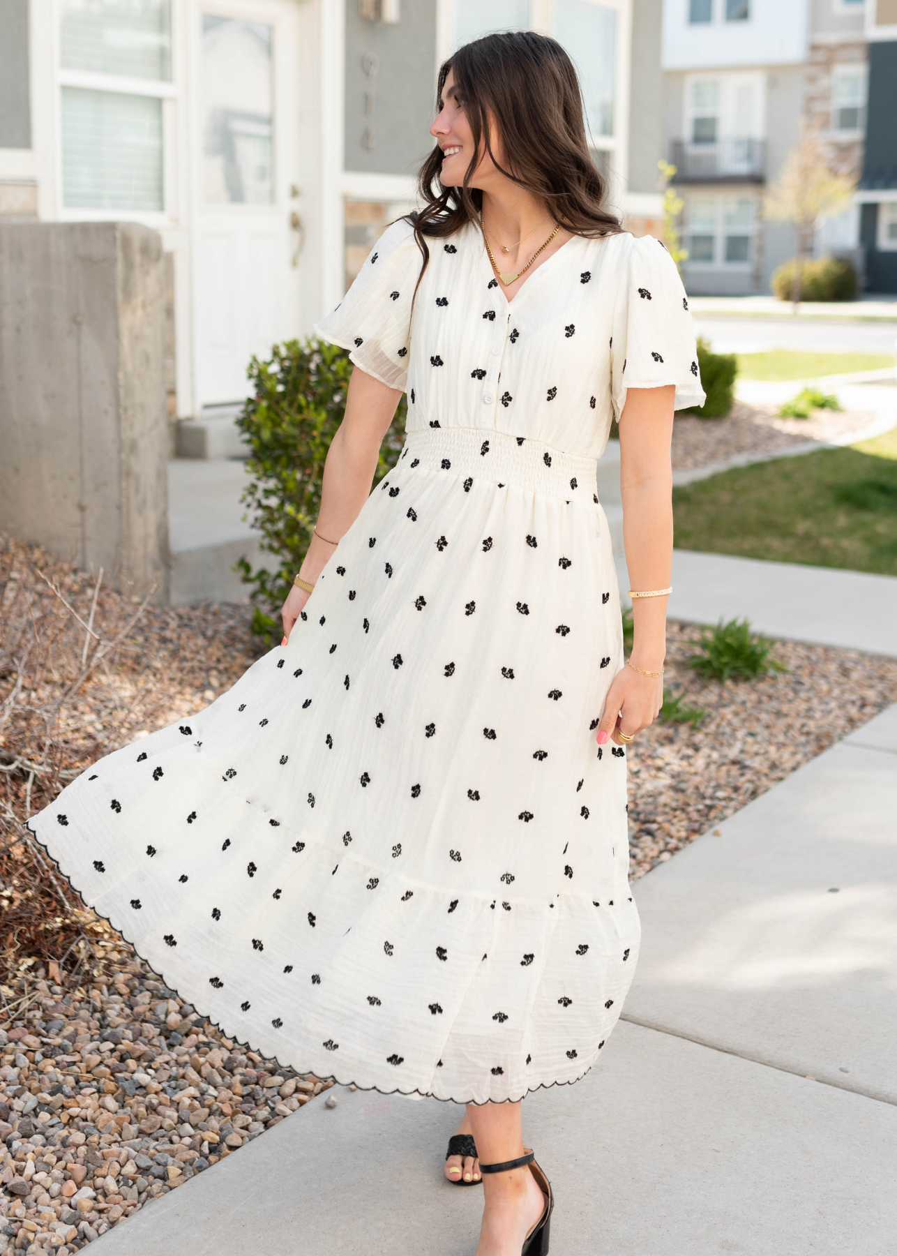 Short sleeve ivory embroidered dress