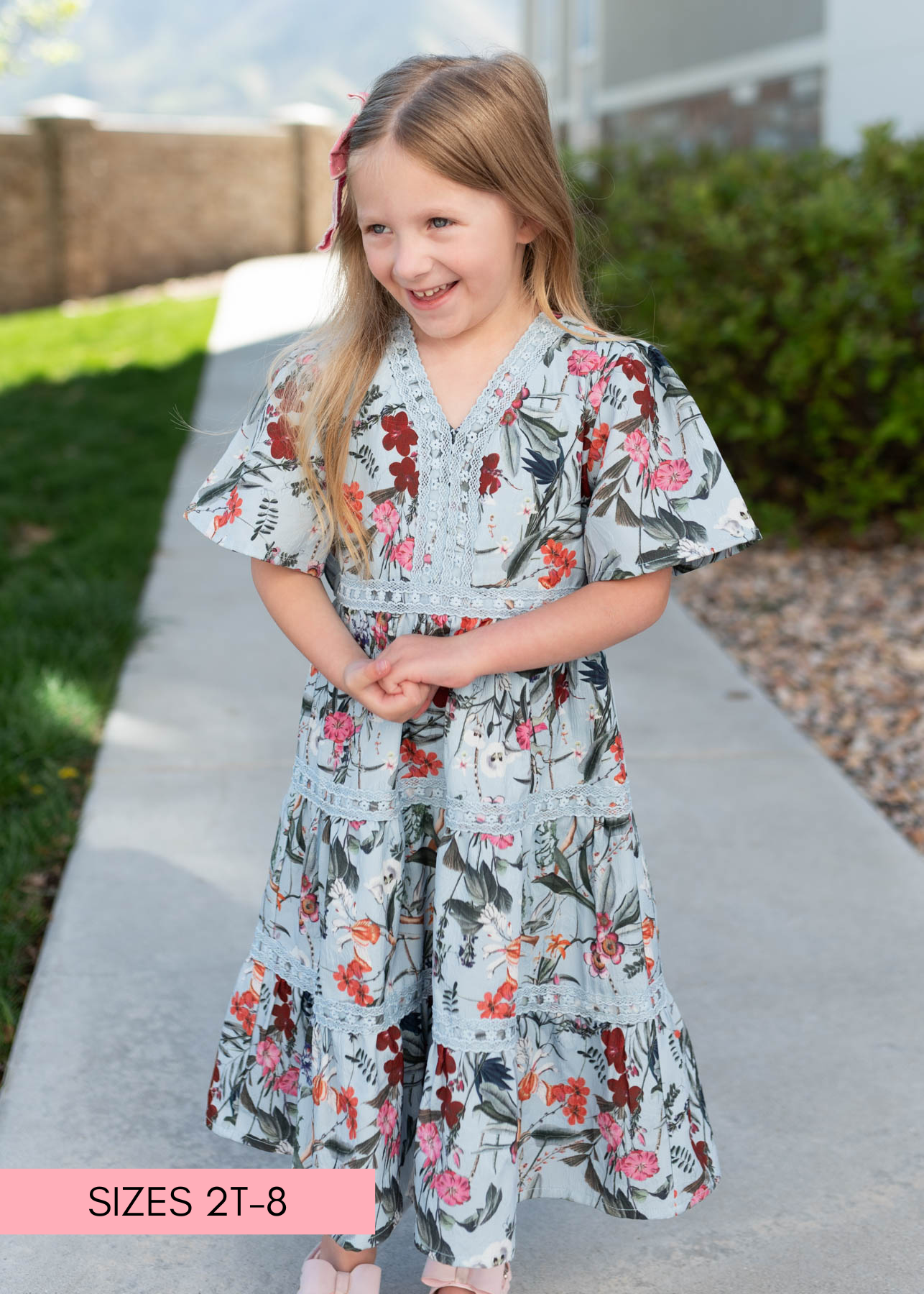 Blue floral tiered little girl dress With short sleeves