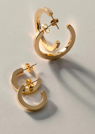 Gold hoop earings