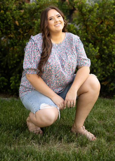 Plus size blue floral top with elbow sleeves 