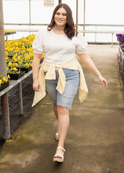 Plus size white top with short sleeves