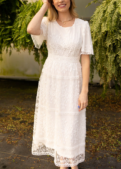 Short sleeve white floral dress