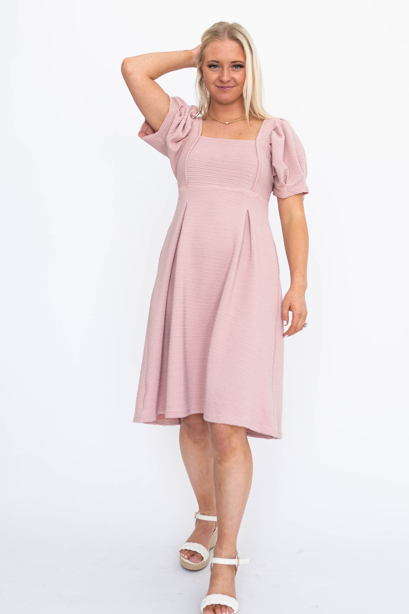 Short sleeve dusty pink dress with square neck