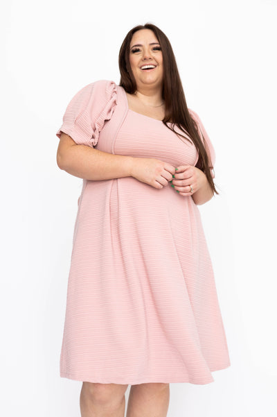 Short sleeve dusty pink dress with gathered sleeves