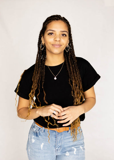 Small short sleeve black tee shirt