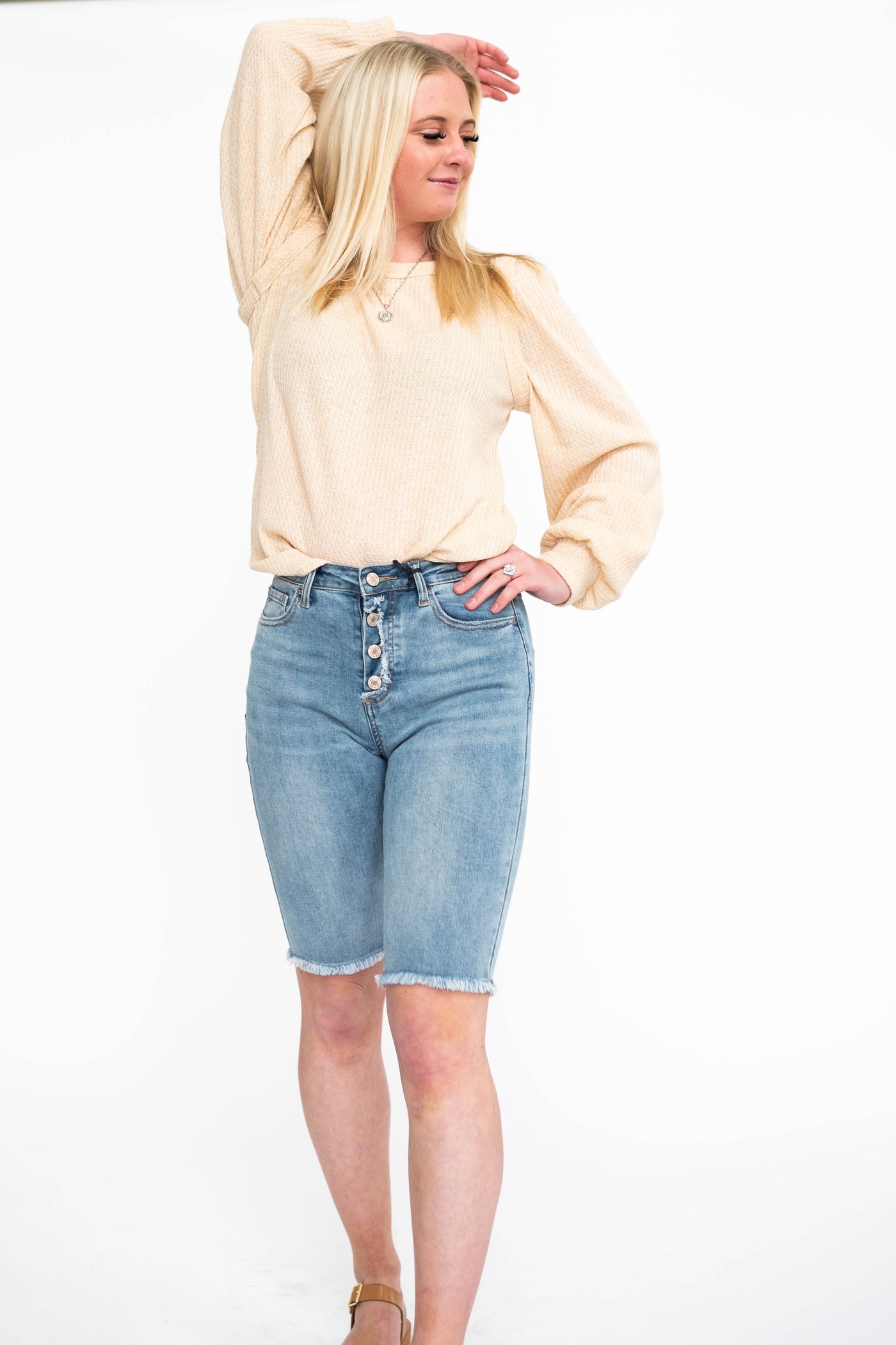 Long sleeve oatmeal top with gathered sleeve