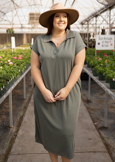 Short sleeve plus size olive dress with pockets