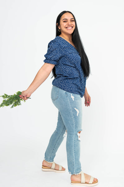 Short sleeve large navy top