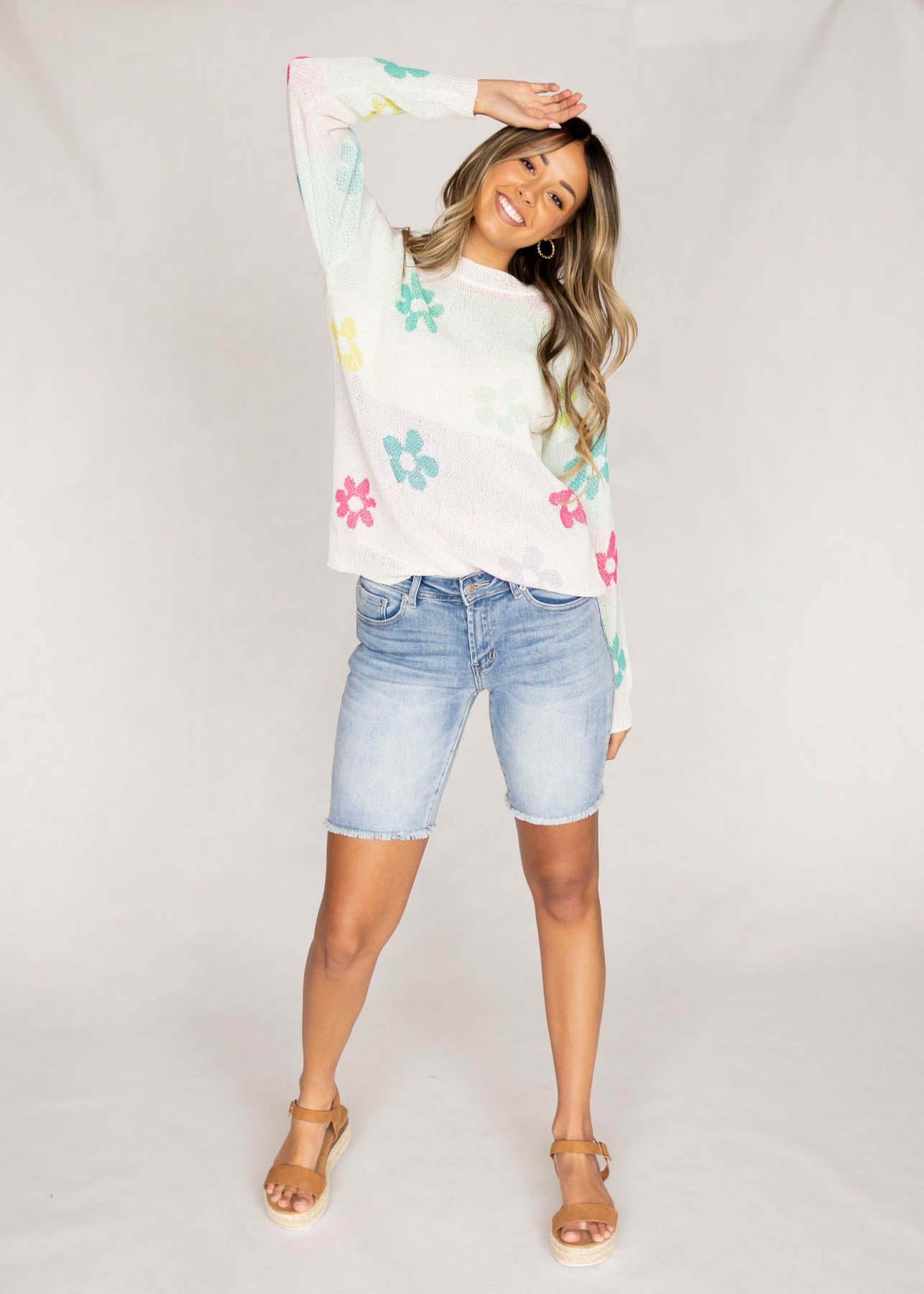 Medium wash short