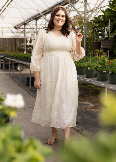 Plus size cream 3/4 sleeve cream dress and v-neck
