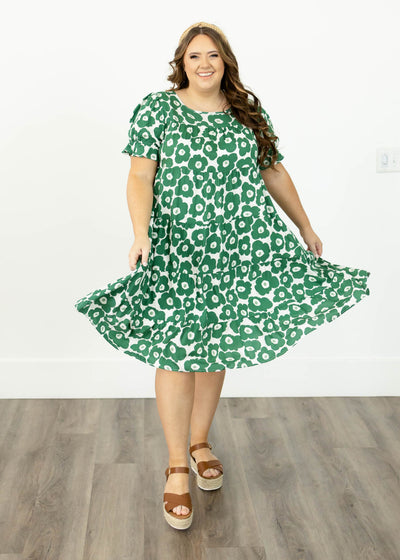Short sleeve plus size green floral dress with tiered skirt