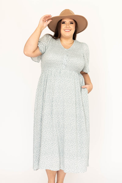 Short sleeve of a plus size sage floral dress
