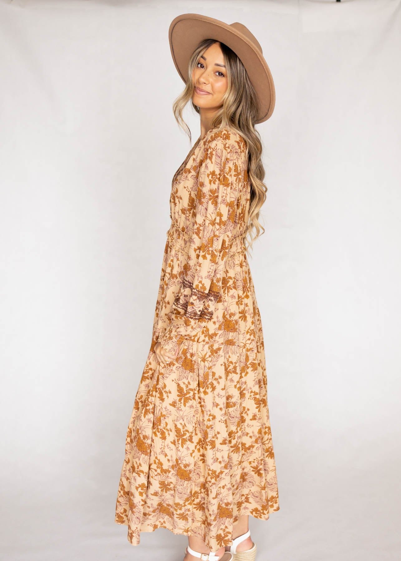 Side view of a camel dress