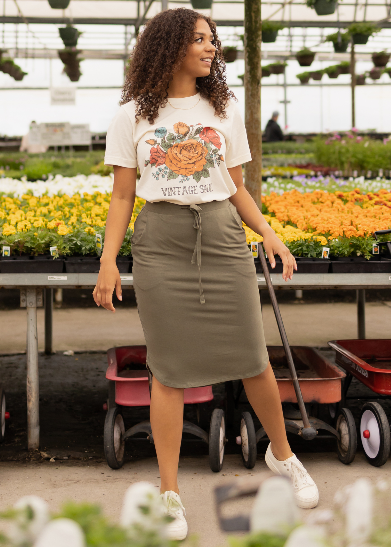 Short sleeve cream tee