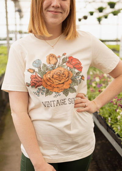 Short sleeve graphic cream t-shirt