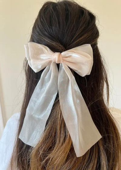 Eleanor Cream Hair Bow